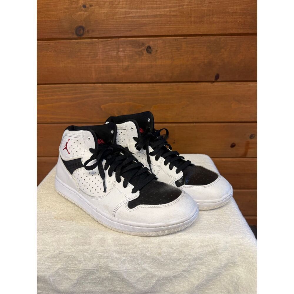 Nike Jordan Access basketball shoes in the white, black, gym red AR3762-101 Sz 1